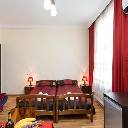 Gis Guest House Tbilisi Exterior foto